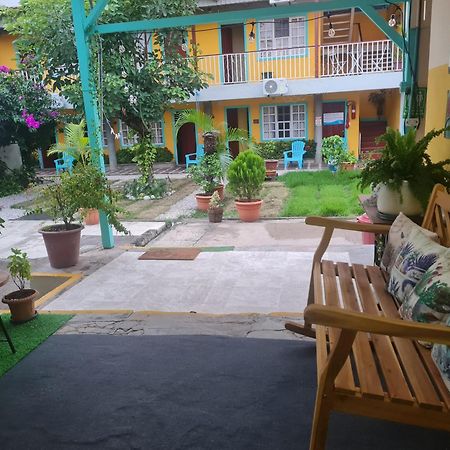 Hotel Liberia Extérieur photo