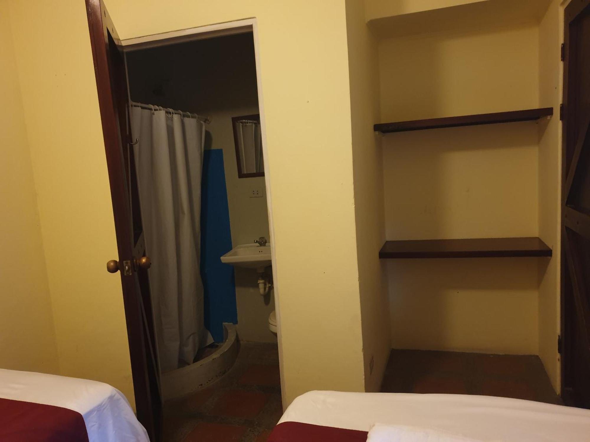 Hotel Liberia Extérieur photo