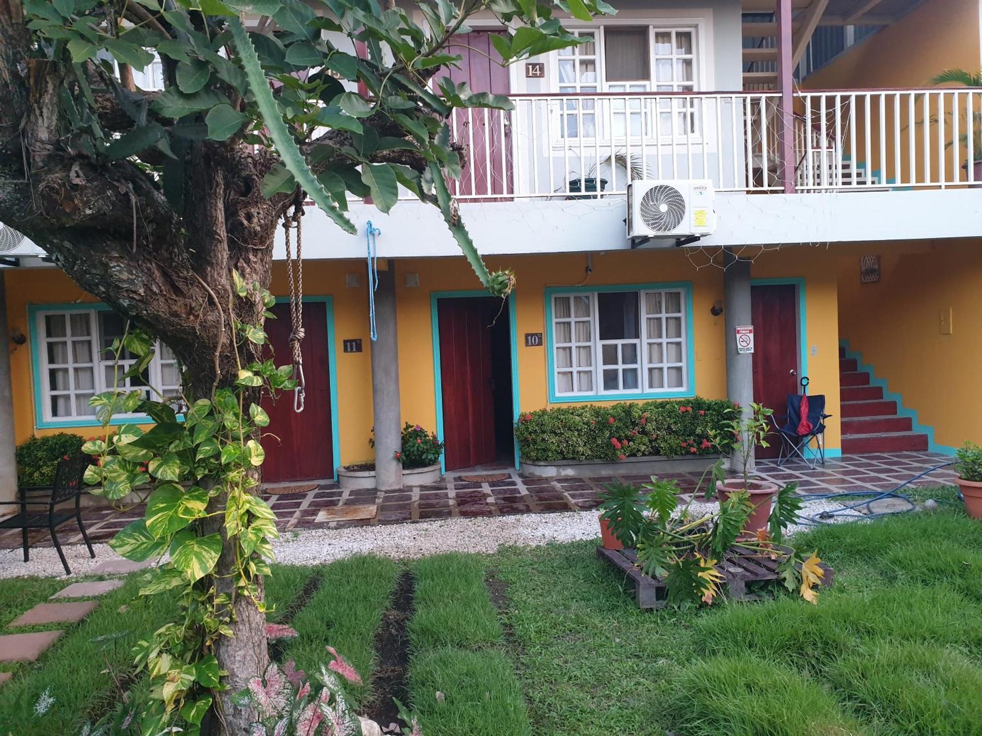Hotel Liberia Extérieur photo