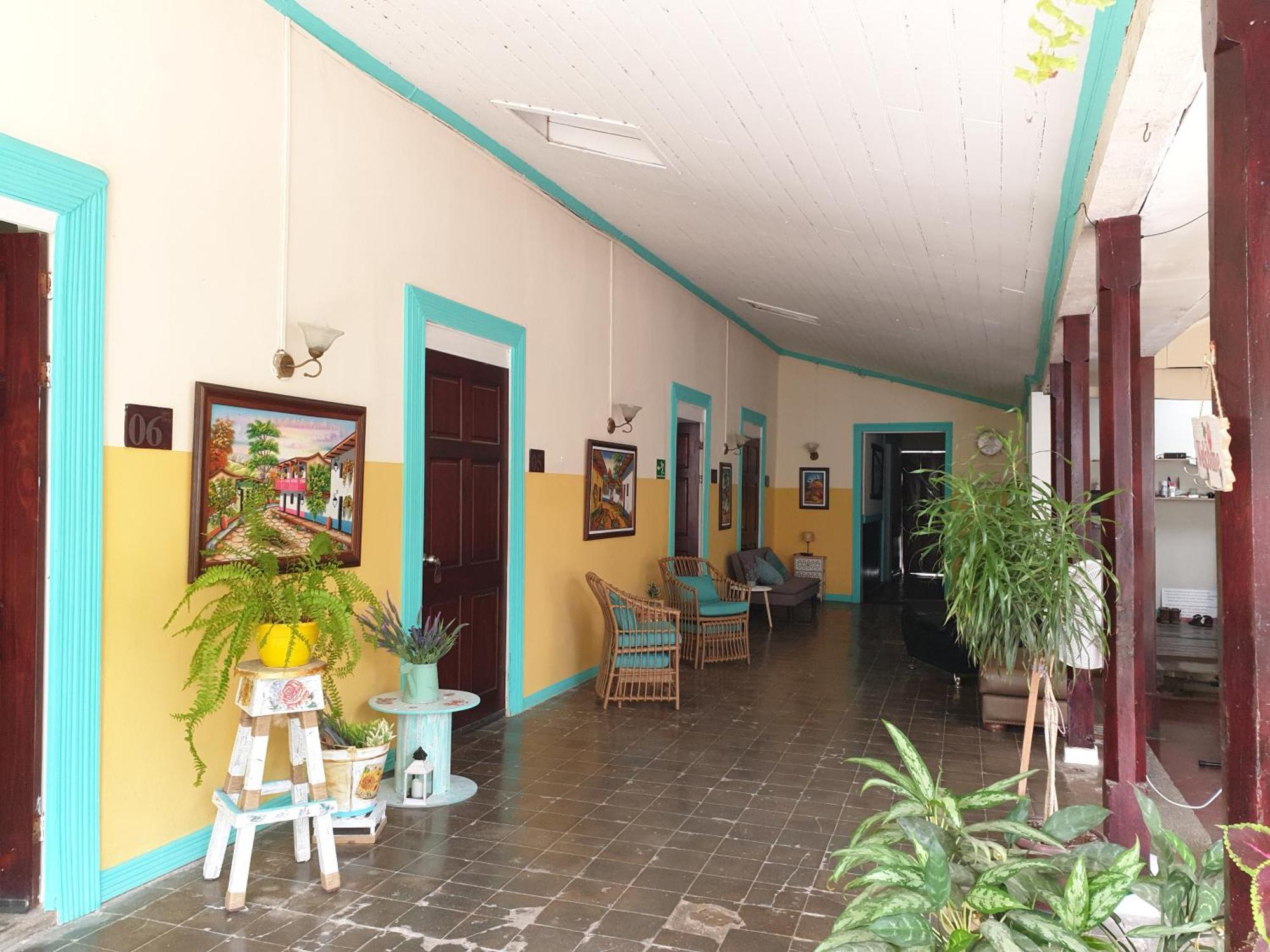 Hotel Liberia Extérieur photo