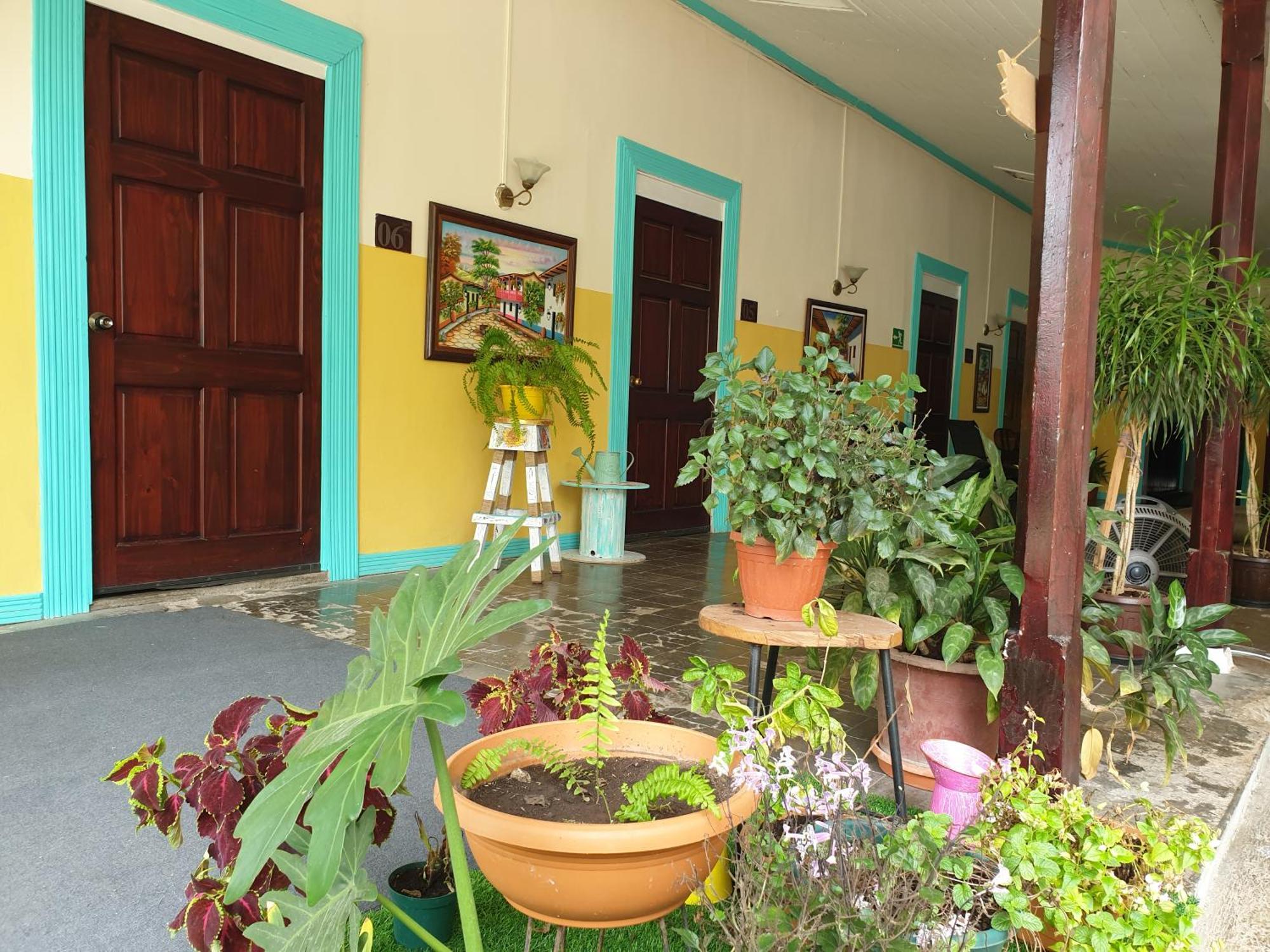 Hotel Liberia Extérieur photo